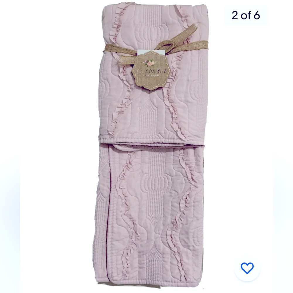 NEW Free Little BIrd Ruffle Baby Quilt Pink - Picture 3 of 8